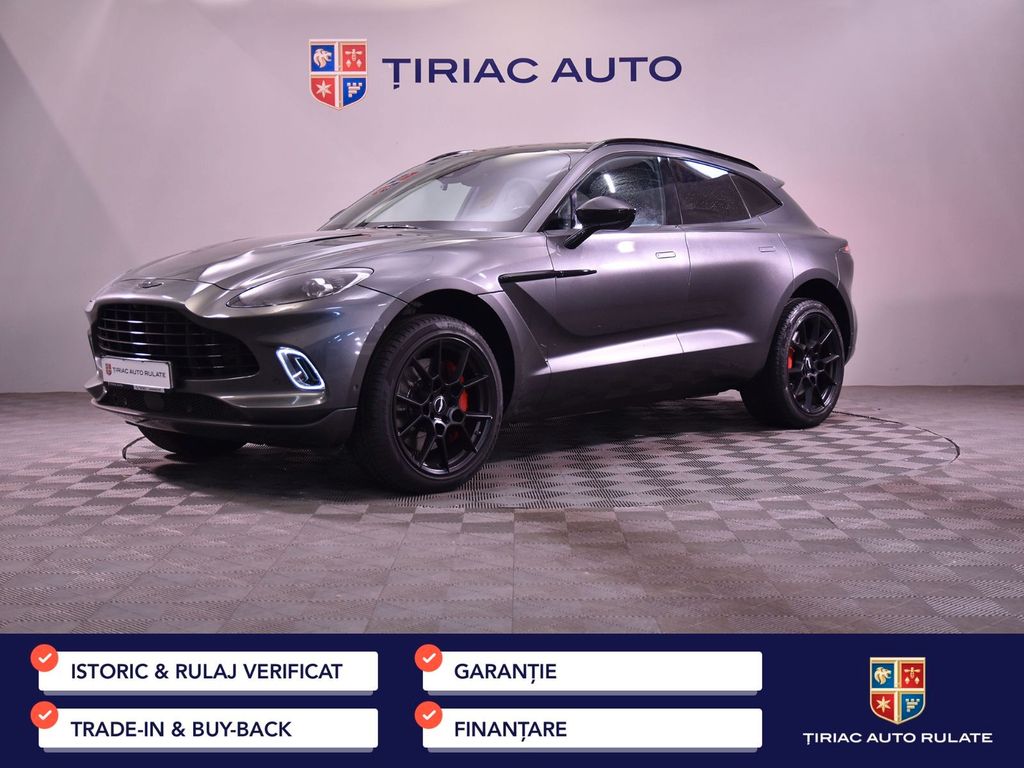 Aston Martin DBX 2021