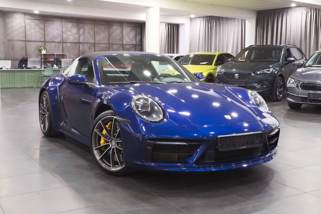 Porsche 911 2021