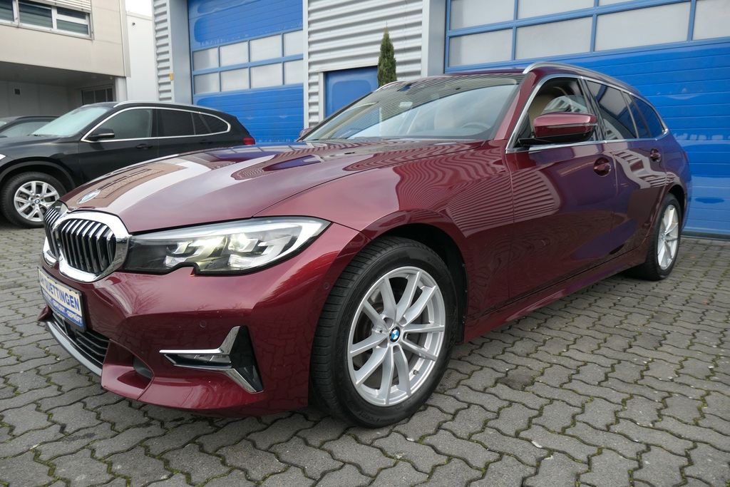 BMW 318 2022