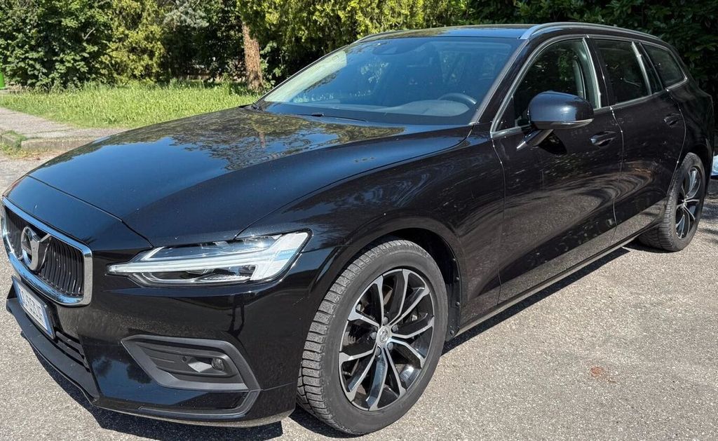 Volvo V60 2021