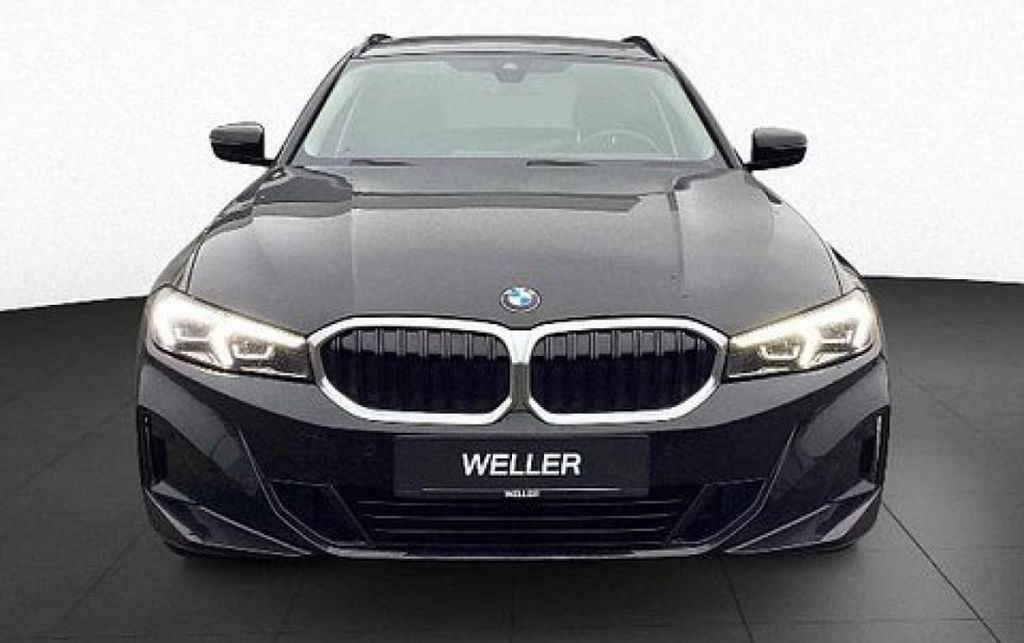 BMW 320 2022
