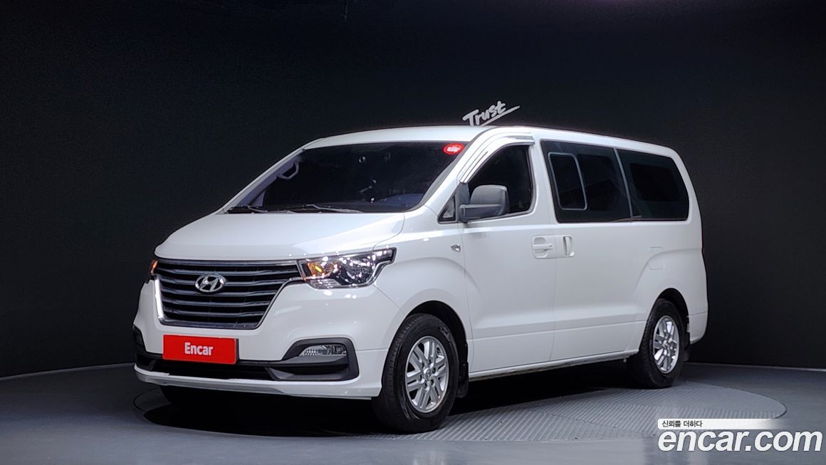 Hyundai Starex 2019