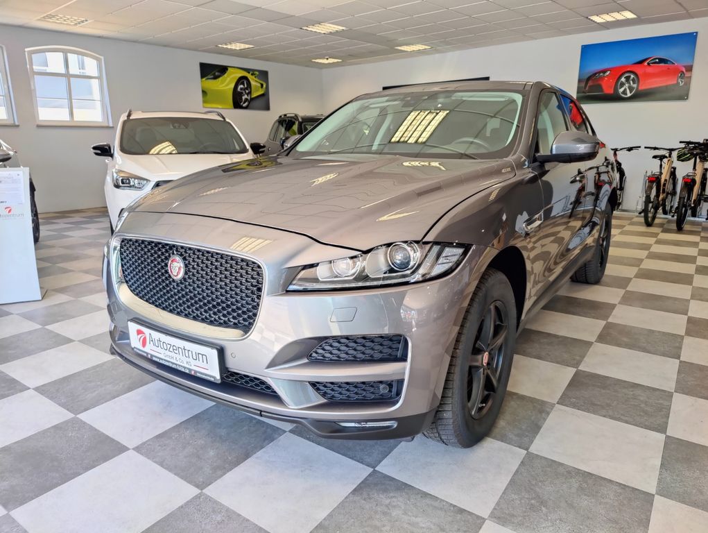 Jaguar F-Pace 2016