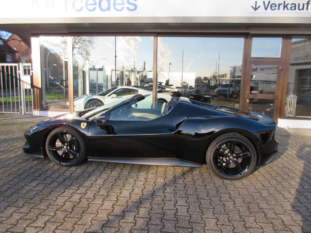 Ferrari 296 GTS 2023