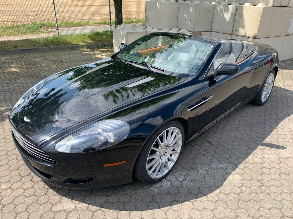 Aston Martin DB9 2006