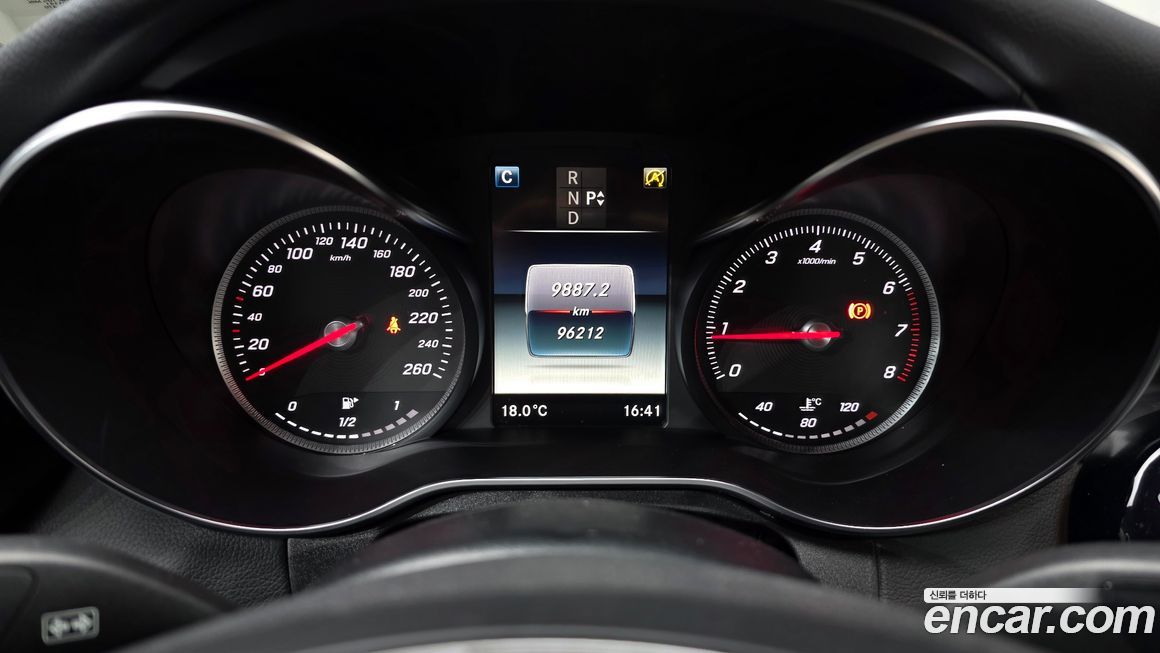 Mercedes-Benz C-Class 2018