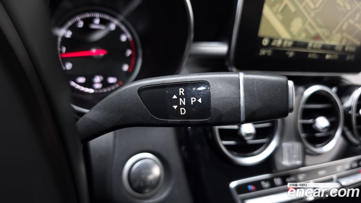 Mercedes-Benz C-Class 2018