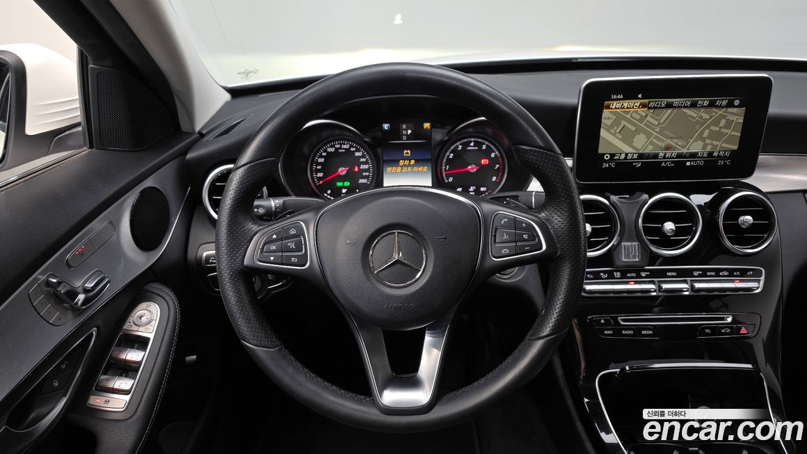 Mercedes-Benz C-Class 2018