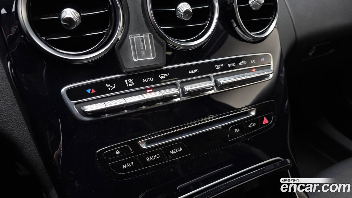 Mercedes-Benz C-Class 2018