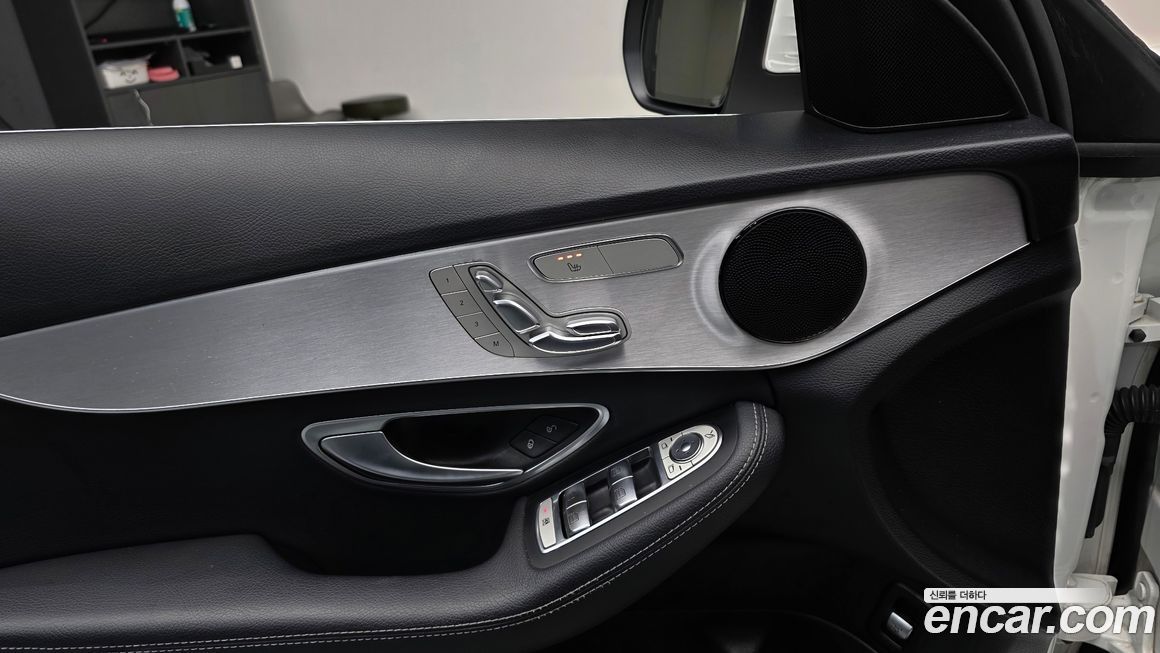 Mercedes-Benz C-Class 2018