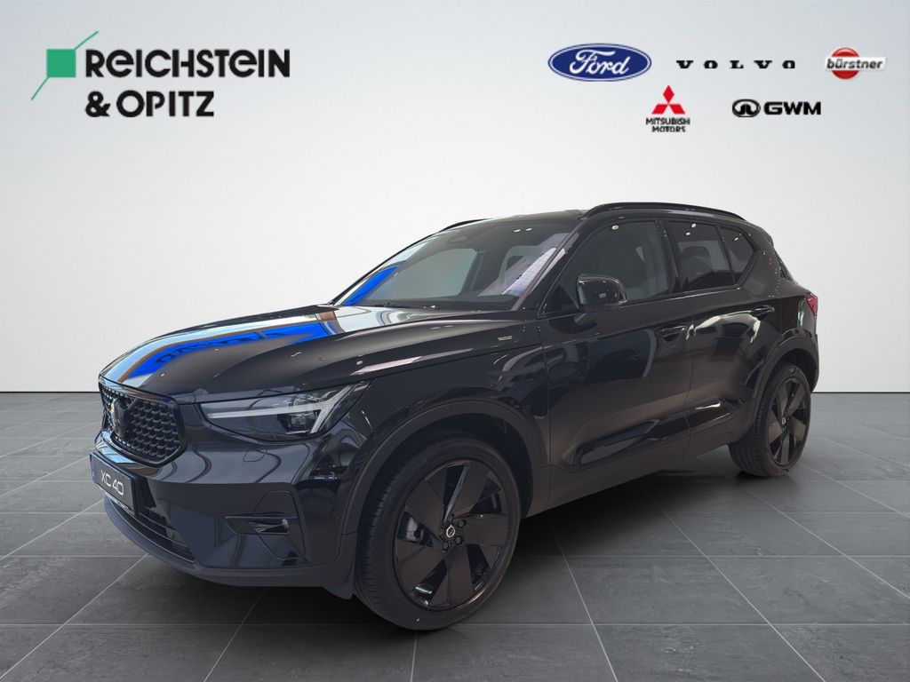 Volvo XC40 2025