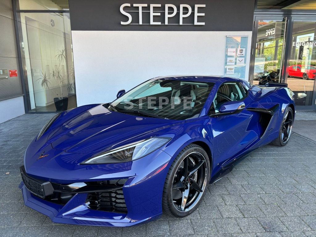 Corvette C8