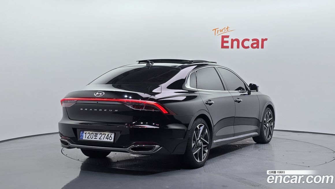 Hyundai Grandeur 2021