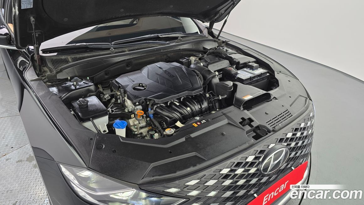 Hyundai Grandeur 2021