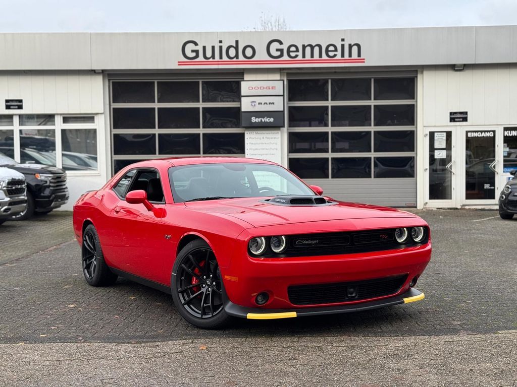 Dodge Challenger 2023