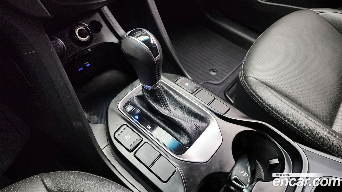 Hyundai Santafe 2015