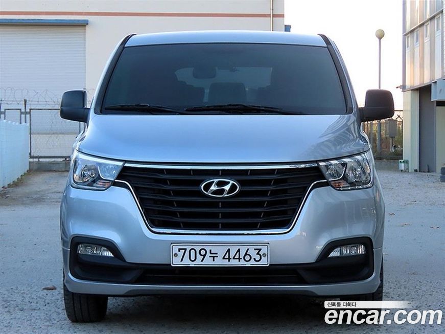 Hyundai Starex 2019