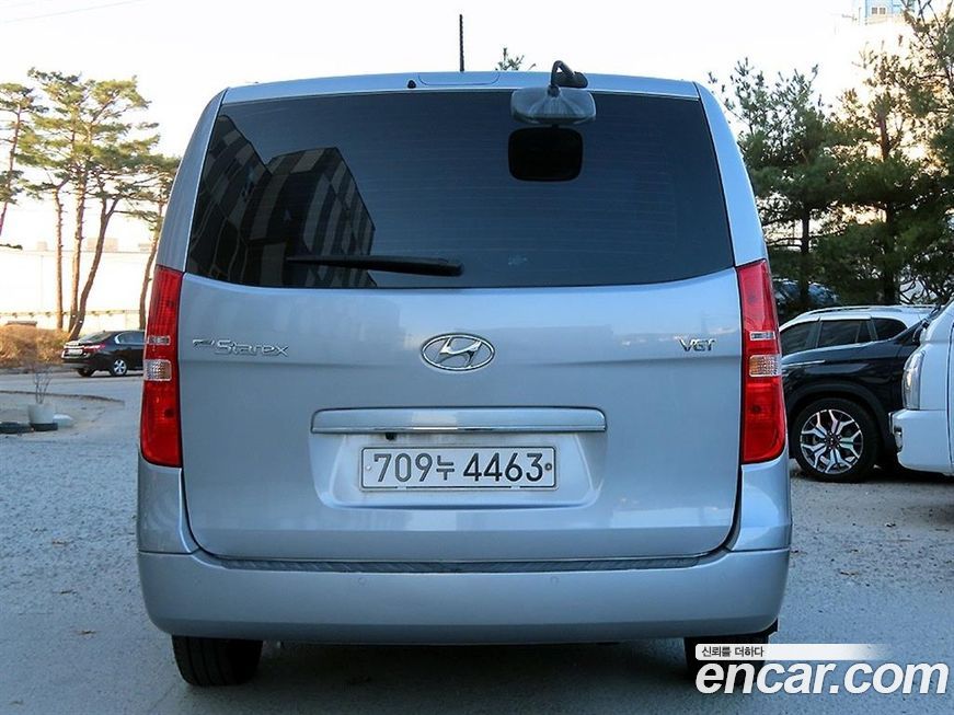 Hyundai Starex 2019