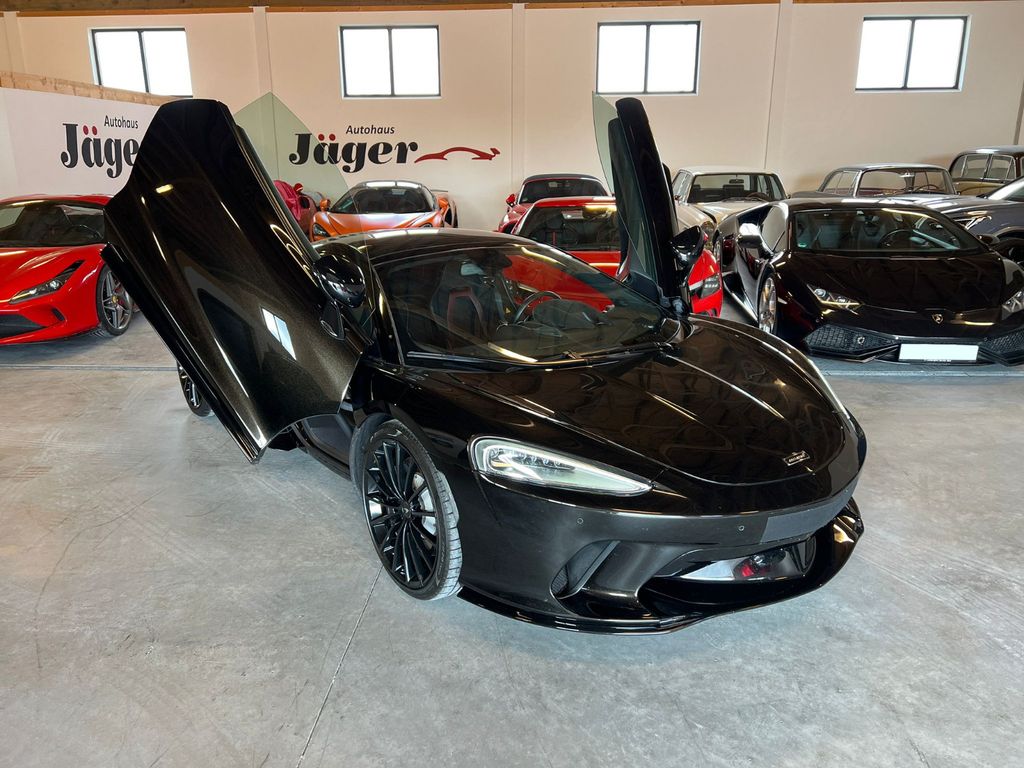 McLaren GT 2020
