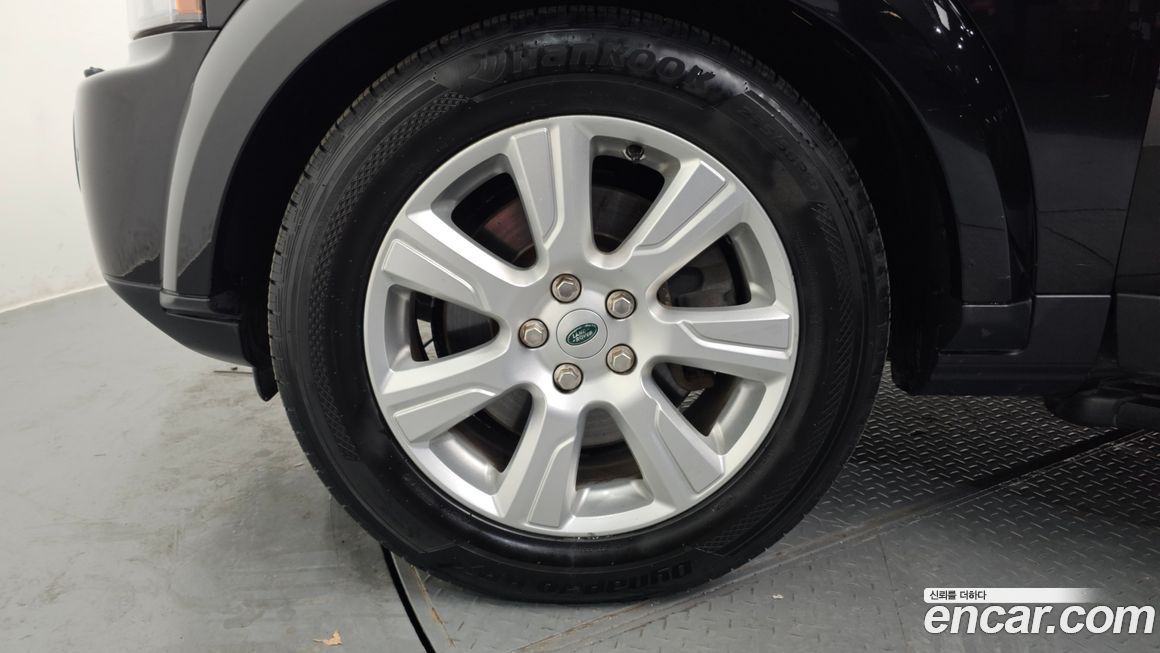 Land Rover Discovery 2013