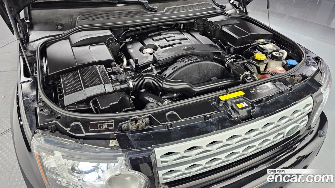 Land Rover Discovery 2013