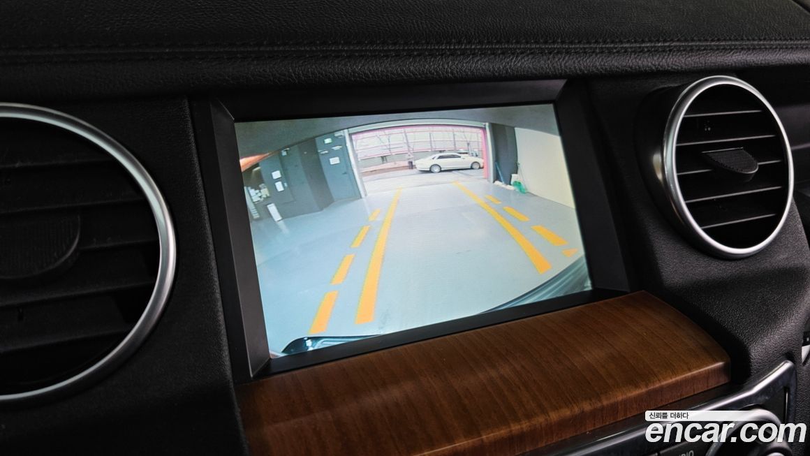 Land Rover Discovery 2013