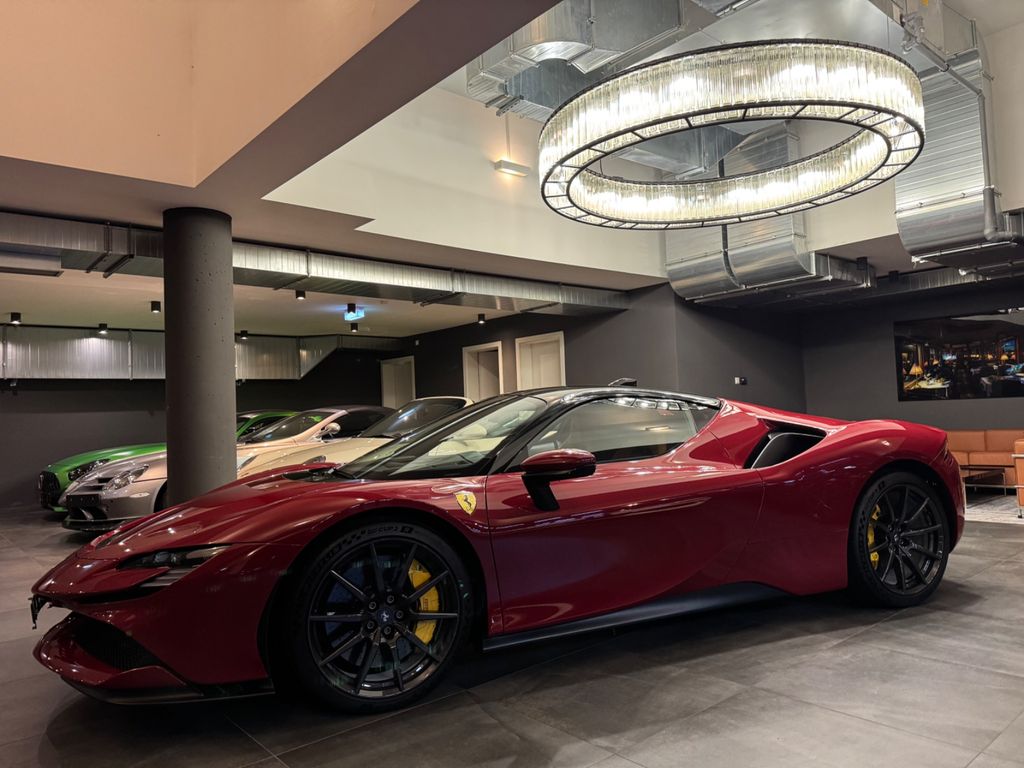 Ferrari SF90 2022