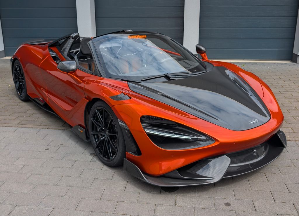 McLaren 765LT 2021