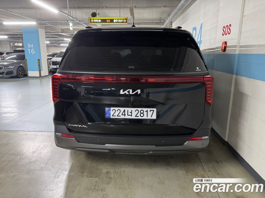 Kia Canival 2025