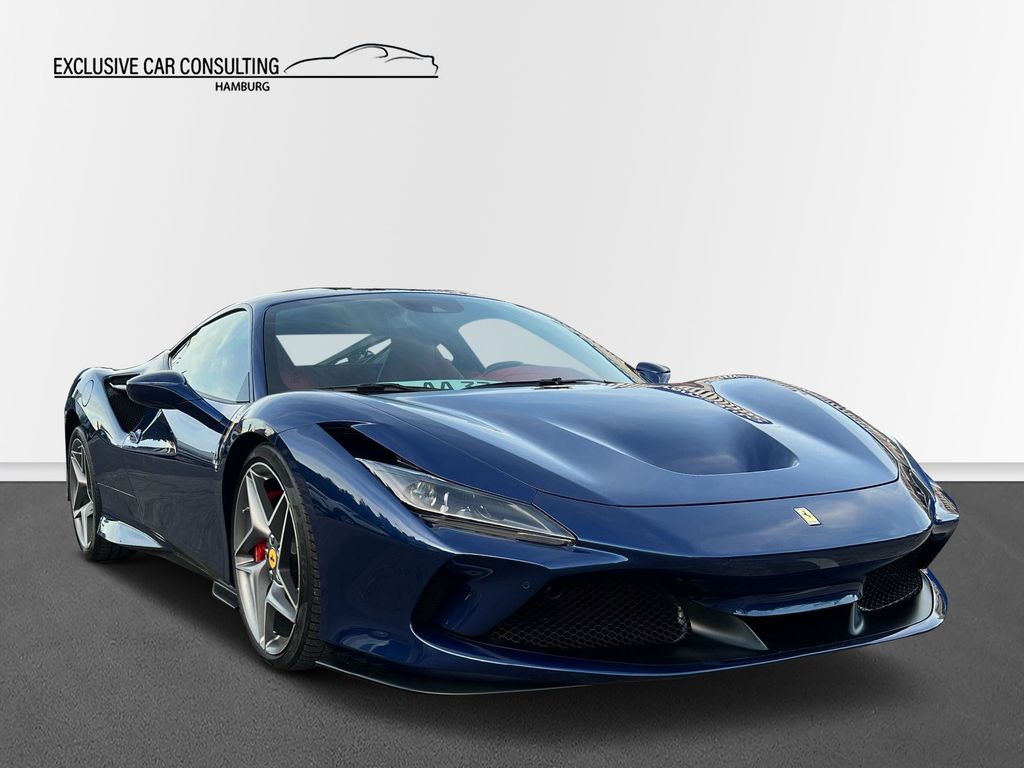 Ferrari F8 2021