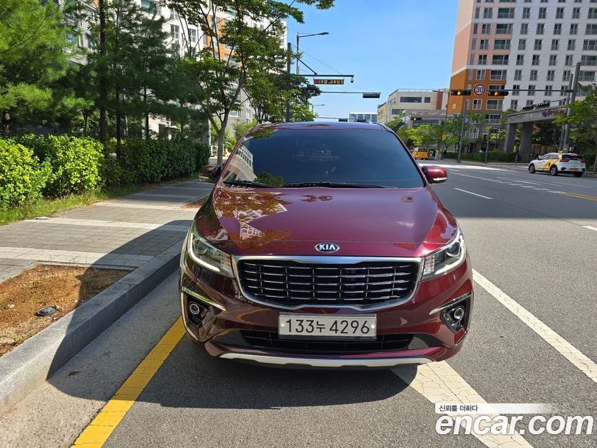 Kia Canival 2019