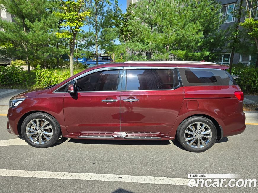Kia Canival 2019