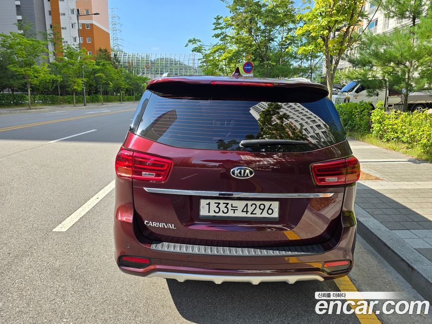 Kia Canival 2019