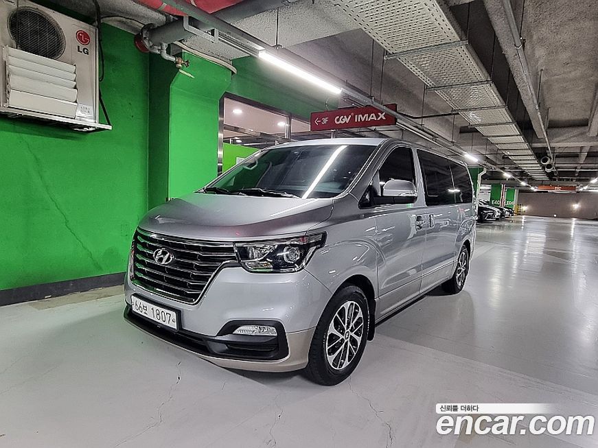 Hyundai Starex 2019