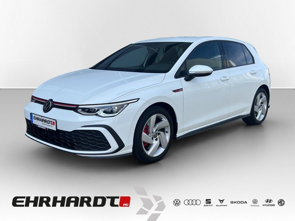 Volkswagen Golf 2024