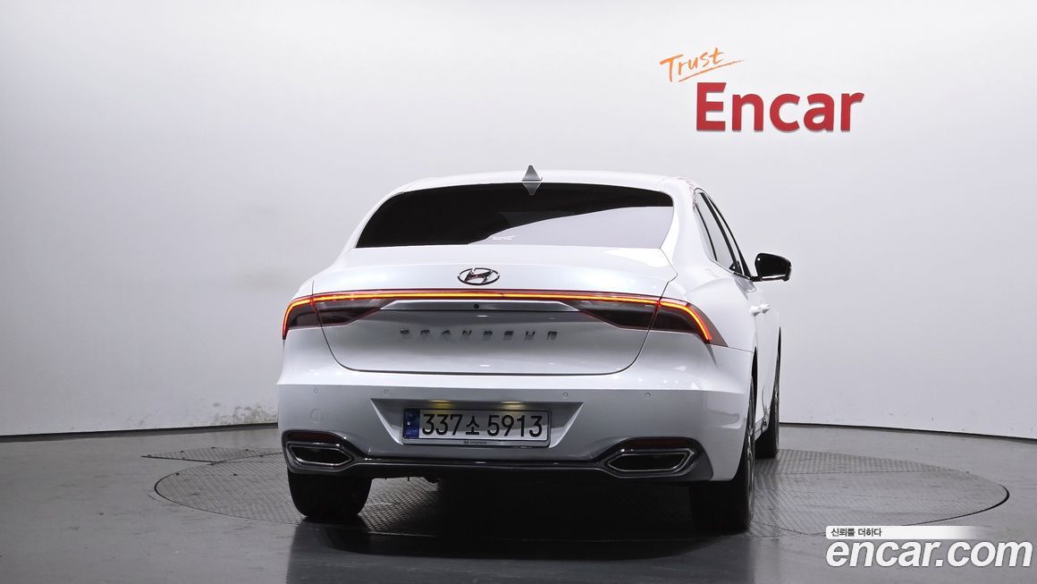 Hyundai Grandeur 2020