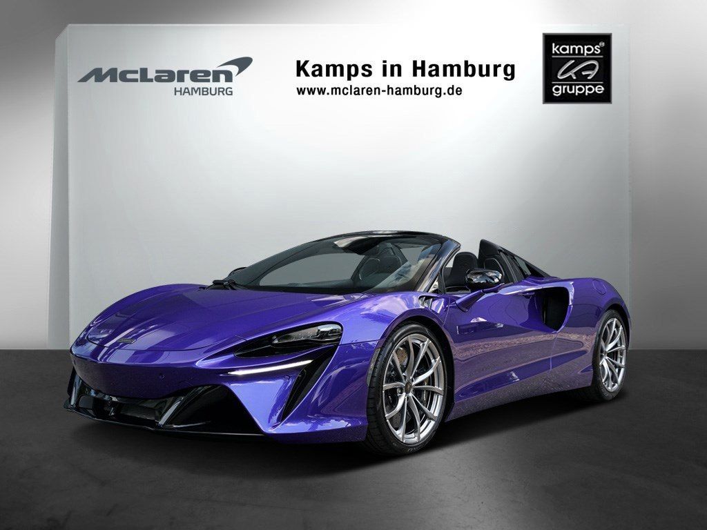 McLaren Artura 2024