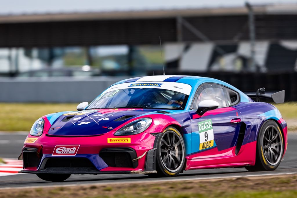 Porsche Cayman 2022