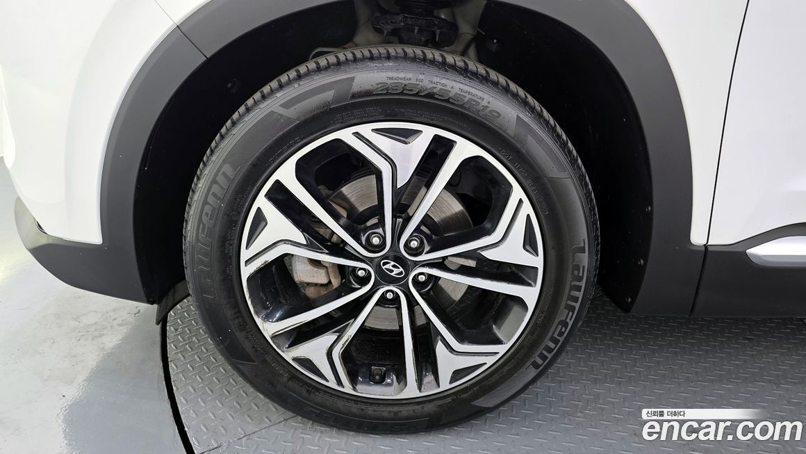 Hyundai Santafe 2020