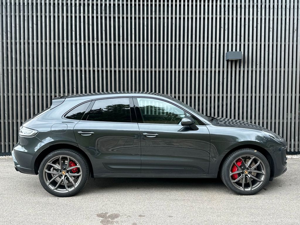 Porsche Macan 2022