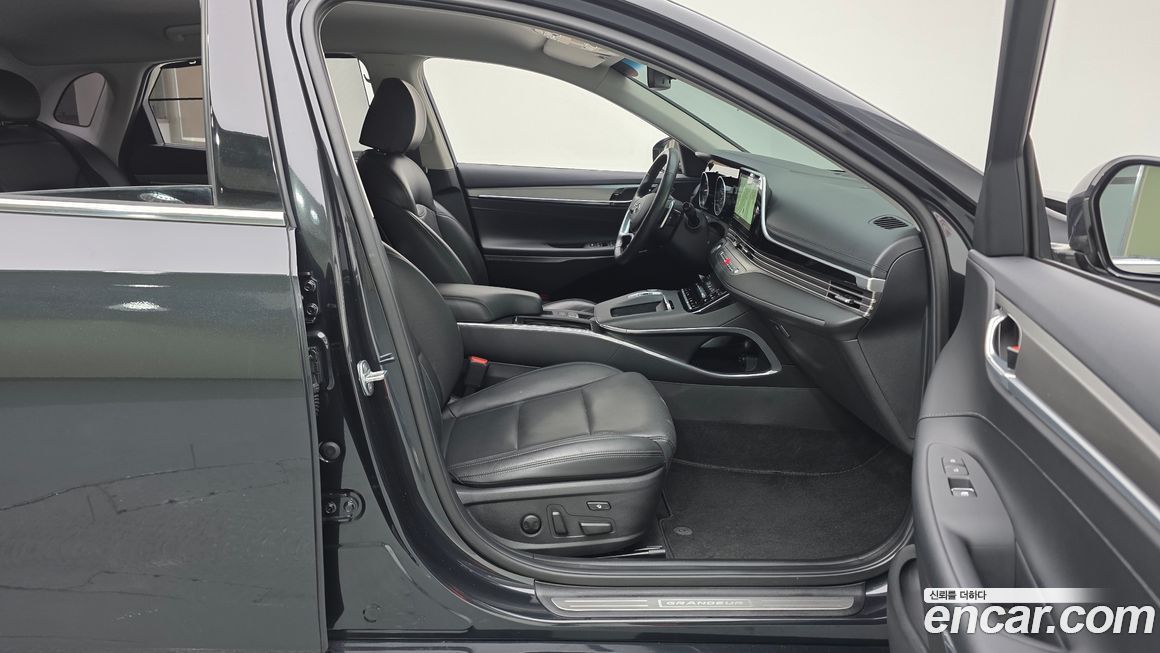 Hyundai Grandeur 2021