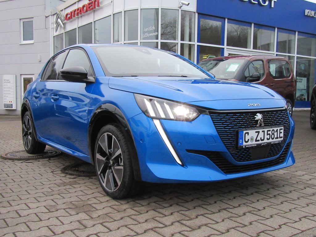 Peugeot 208 2022