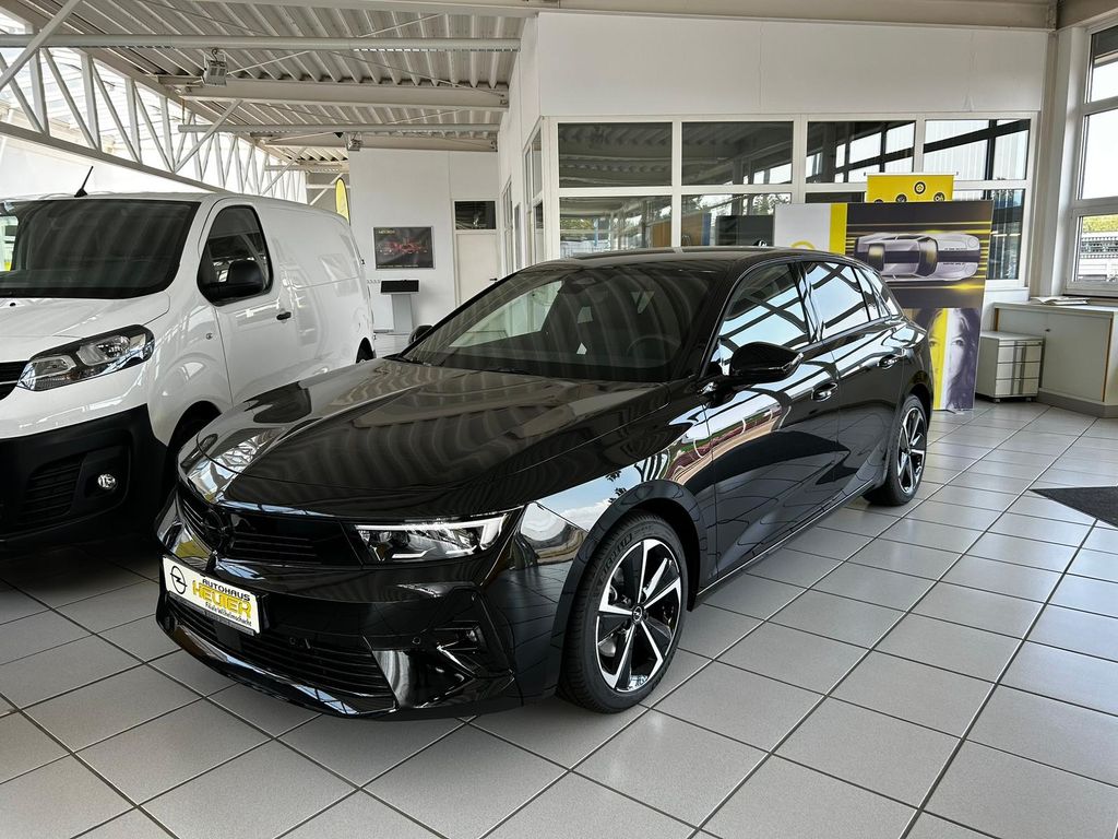 Opel Astra 2024