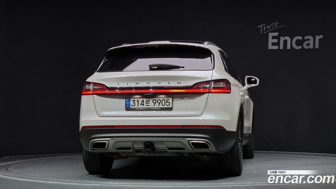 Lincoln Nautilus 2019