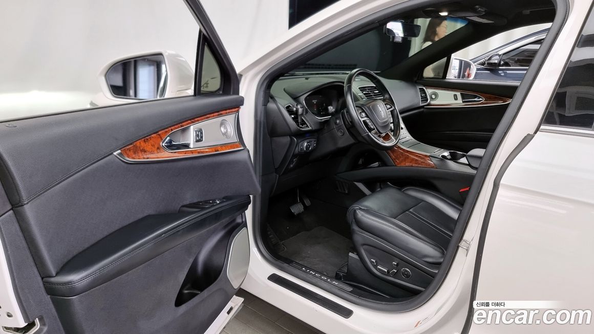 Lincoln Nautilus 2019