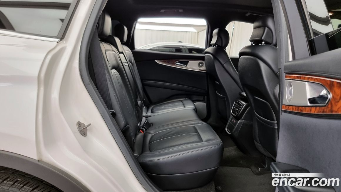 Lincoln Nautilus 2019