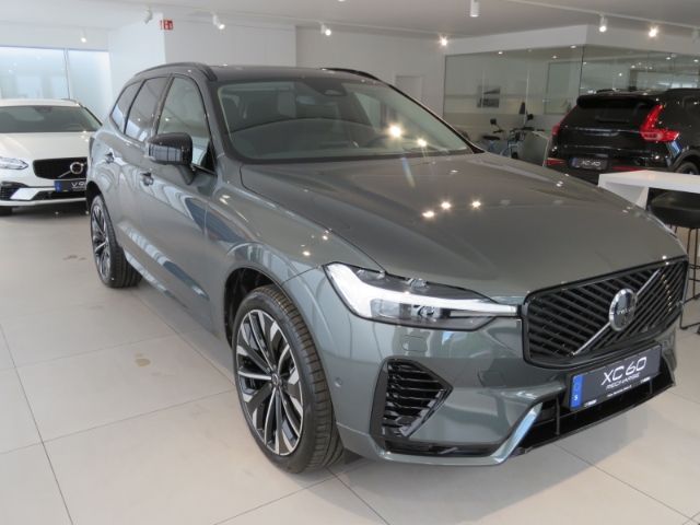Volvo XC60 2025