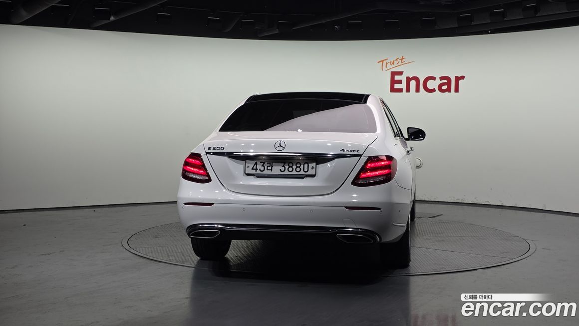 Mercedes-Benz E-Class 2019