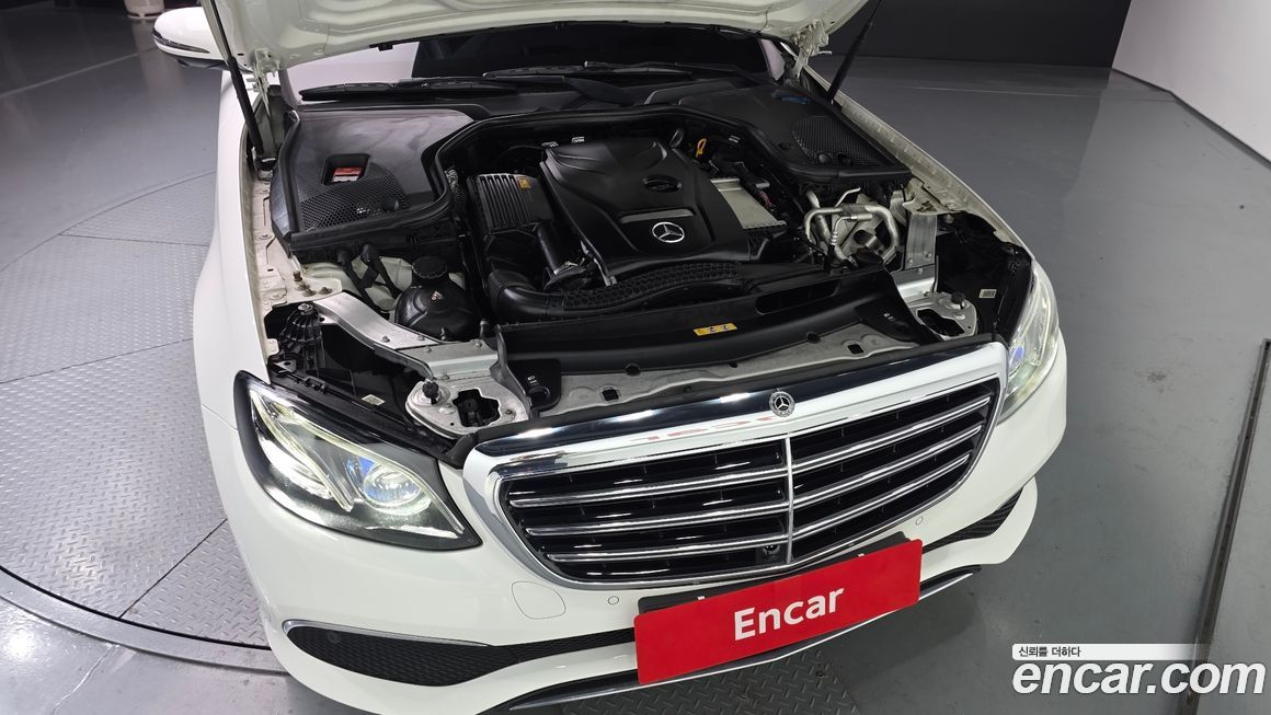 Mercedes-Benz E-Class 2019