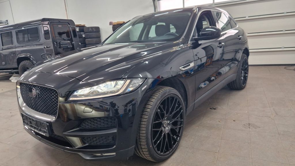 Jaguar F-Pace 2019